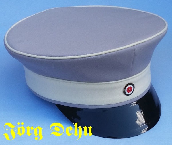 Schirmm�tze19