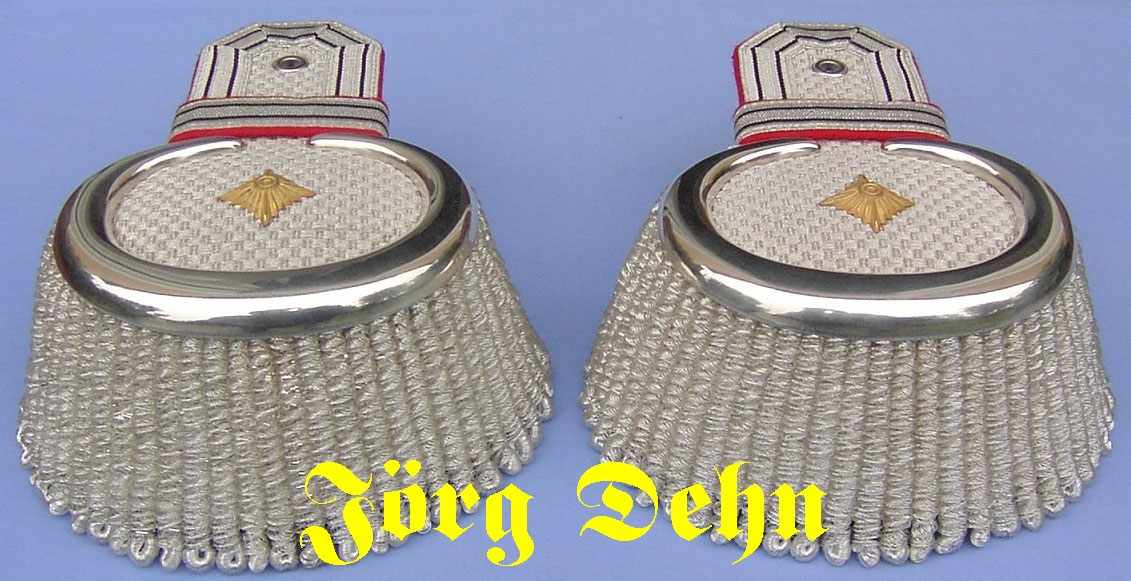 EpaulettenGen18