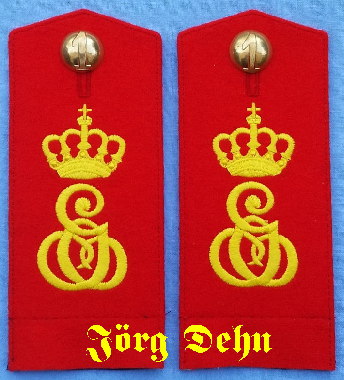 Schulterklappen5